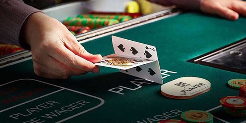 Tại sao nên lựa chọn trang đánh bài baccarat fb68?